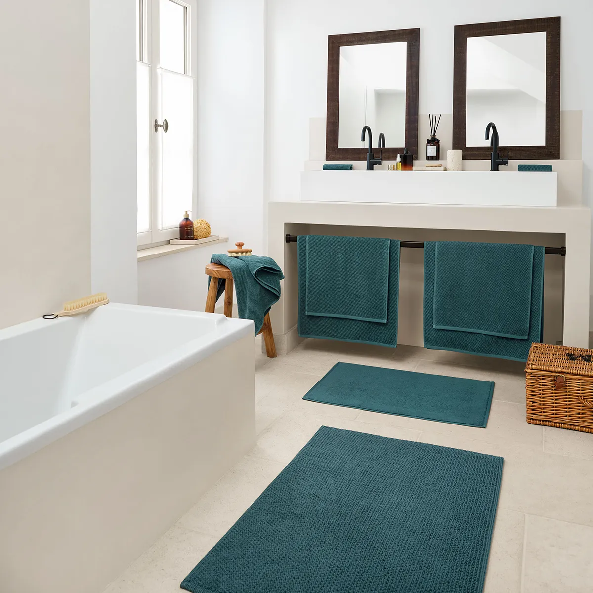 schlossberg-frottier-nova-teal-hero-1200x1200 schlossberg-frottier-nova-teal-hero-1200x1200