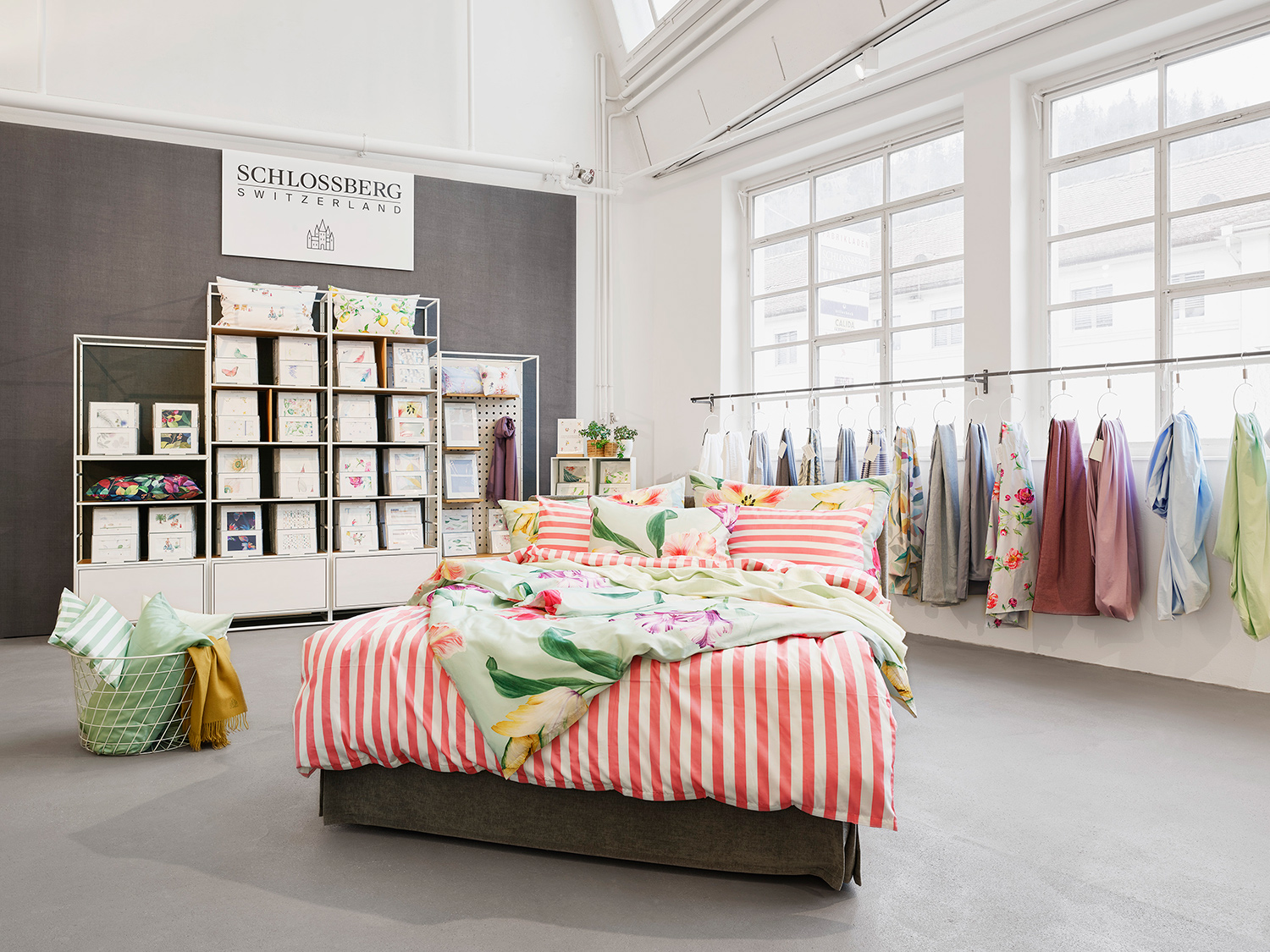 Schlossberg_Fabrikladen-TT_Schlossberg_Web_1500x1125 Schlossberg_Fabrikladen-TT_Schlossberg_Web_1500x1125