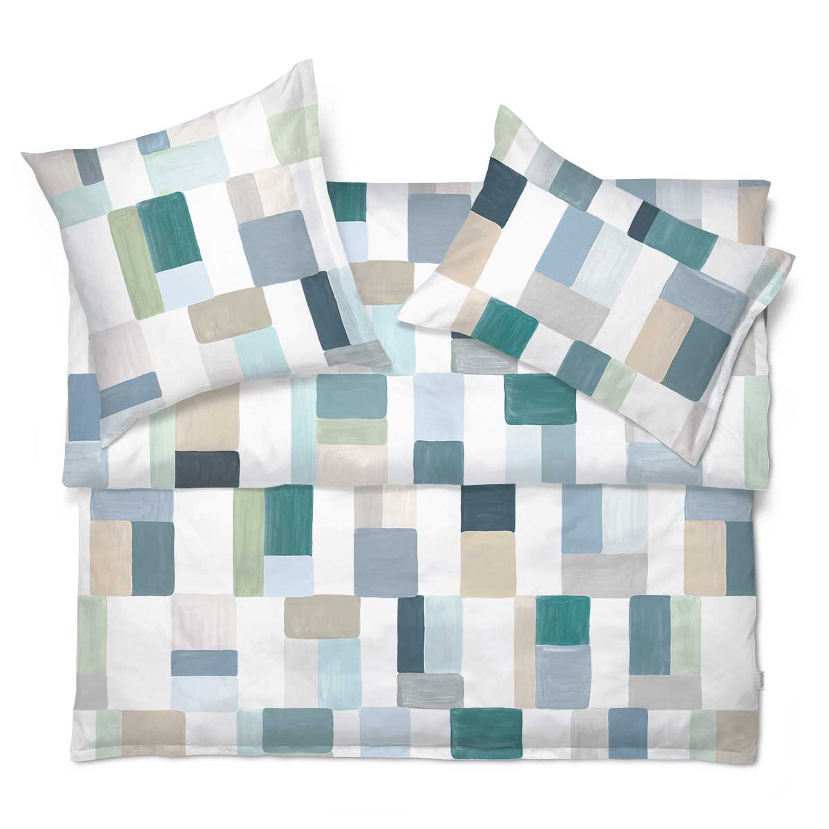 Mika Bettwäsche-Set - Modern und stilvoll Bettwäsche-Set mit geometrischem Muster in hellblau, grün und beige, bestehend aus Kissenbezügen und Bettdecke.