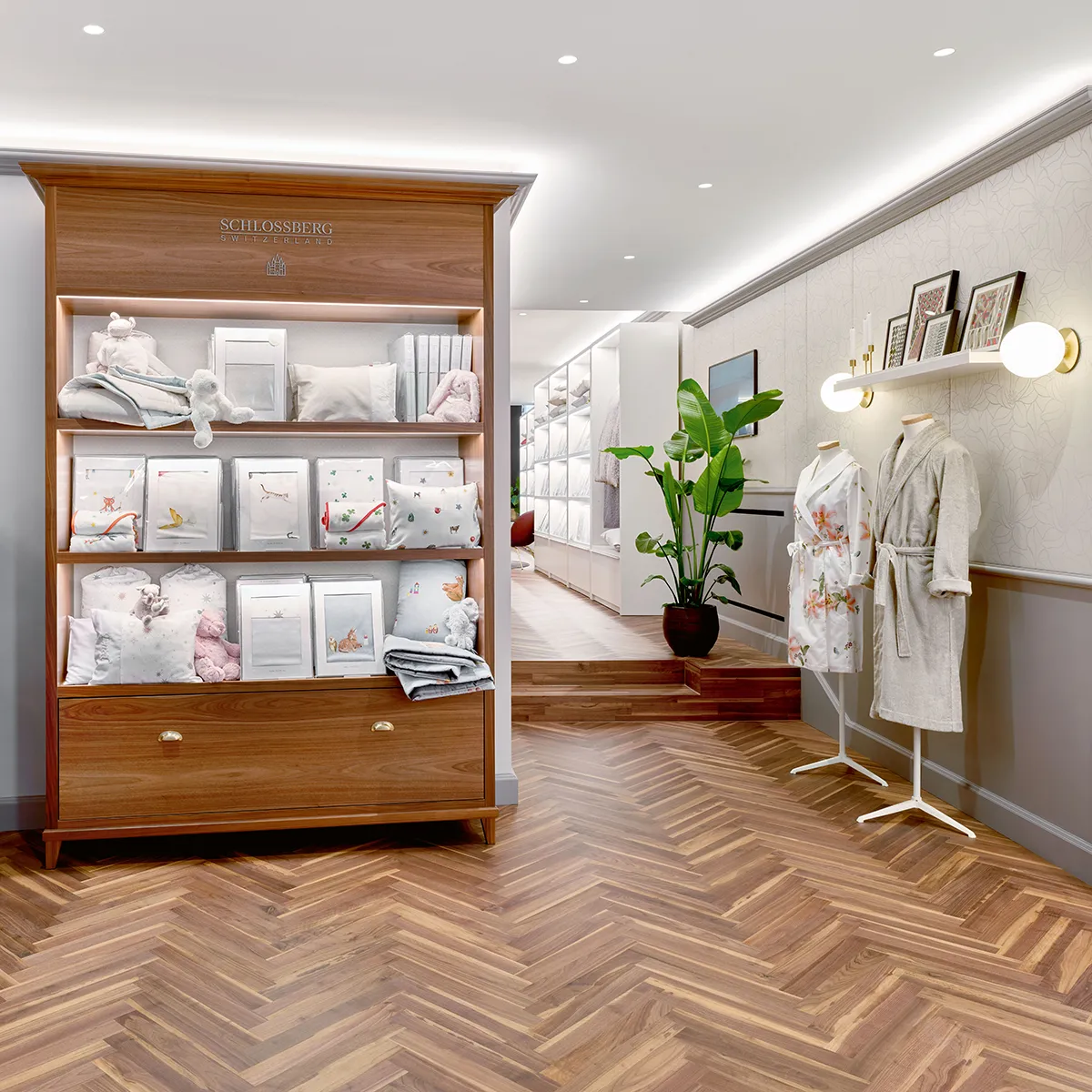 Schlossberg_Boutique_Zurich_Raum 1_1200x1200 Schlossberg_Boutique_Zurich_Raum 1_1200x1200