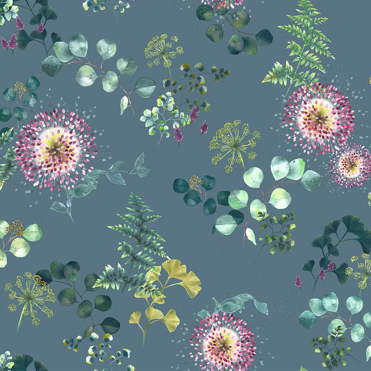 Schlossberg Bettwäsche Nele – Detailansicht des kunstvollen Designs Detailaufnahme des Designs der Schlossberg Bettwäsche Nele mit floralen Mustern auf tiefblauem Hintergrund. Die feinen Blüten in Pink, Grün und Gelb sowie filigrane Blätter und Zweige verleihen dem Muster eine elegante und natürliche Ausstrahlung.